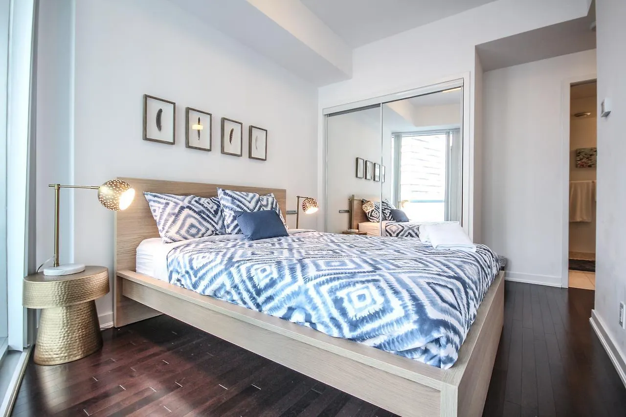 Apartment Sarkar Suites - Entertainment District Toronto Canada