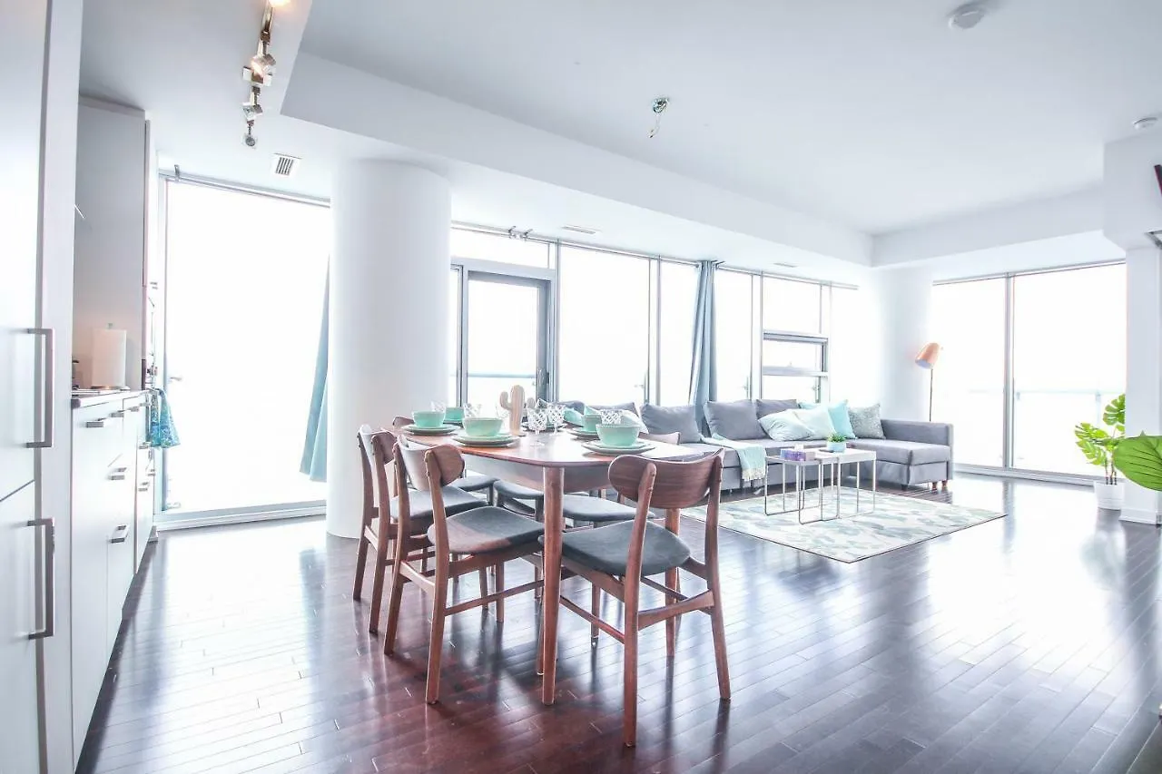 Sarkar Suites - Entertainment District Toronto