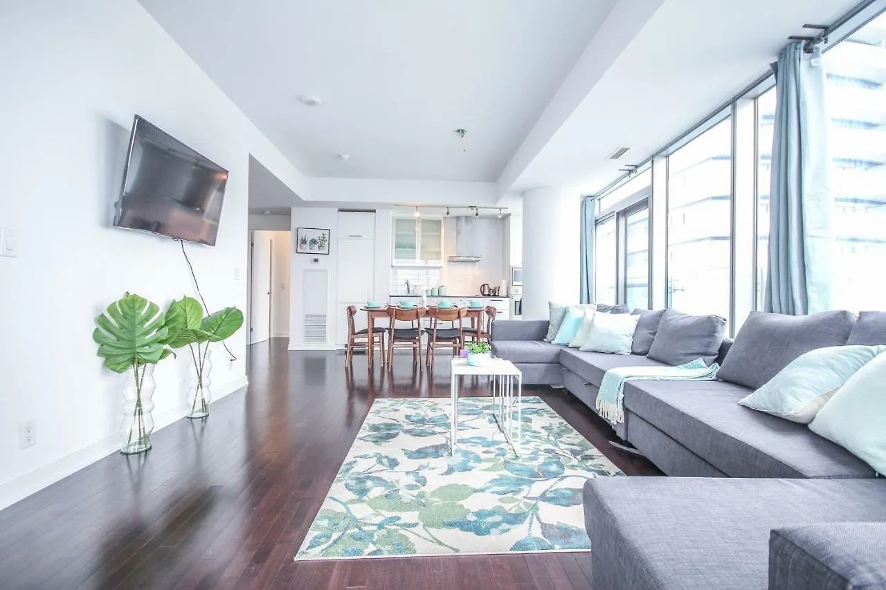 Sarkar Suites - Entertainment District Toronto Canada