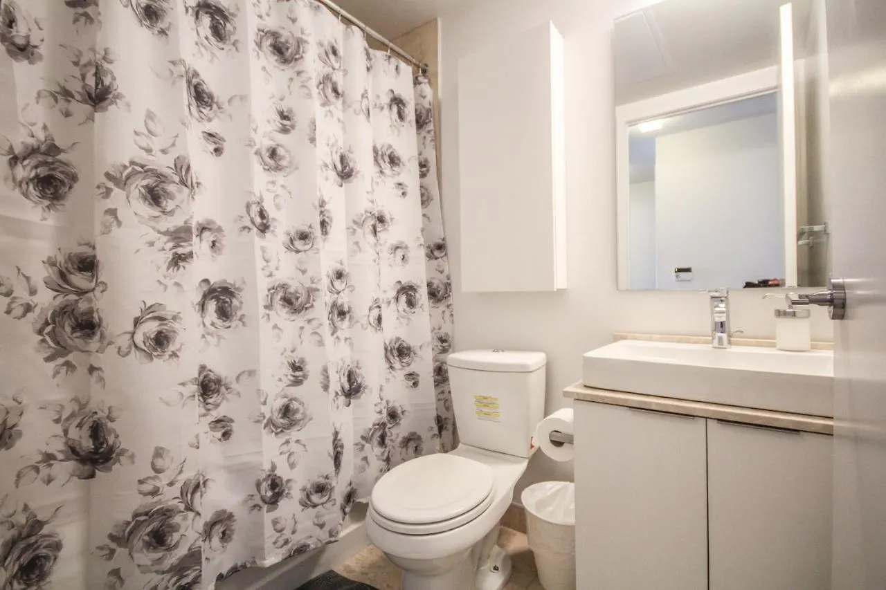 Sarkar Suites - Entertainment District Toronto