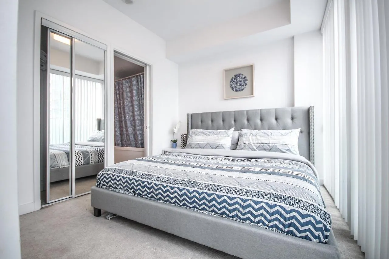 Sarkar Suites - Entertainment District Toronto 0*,