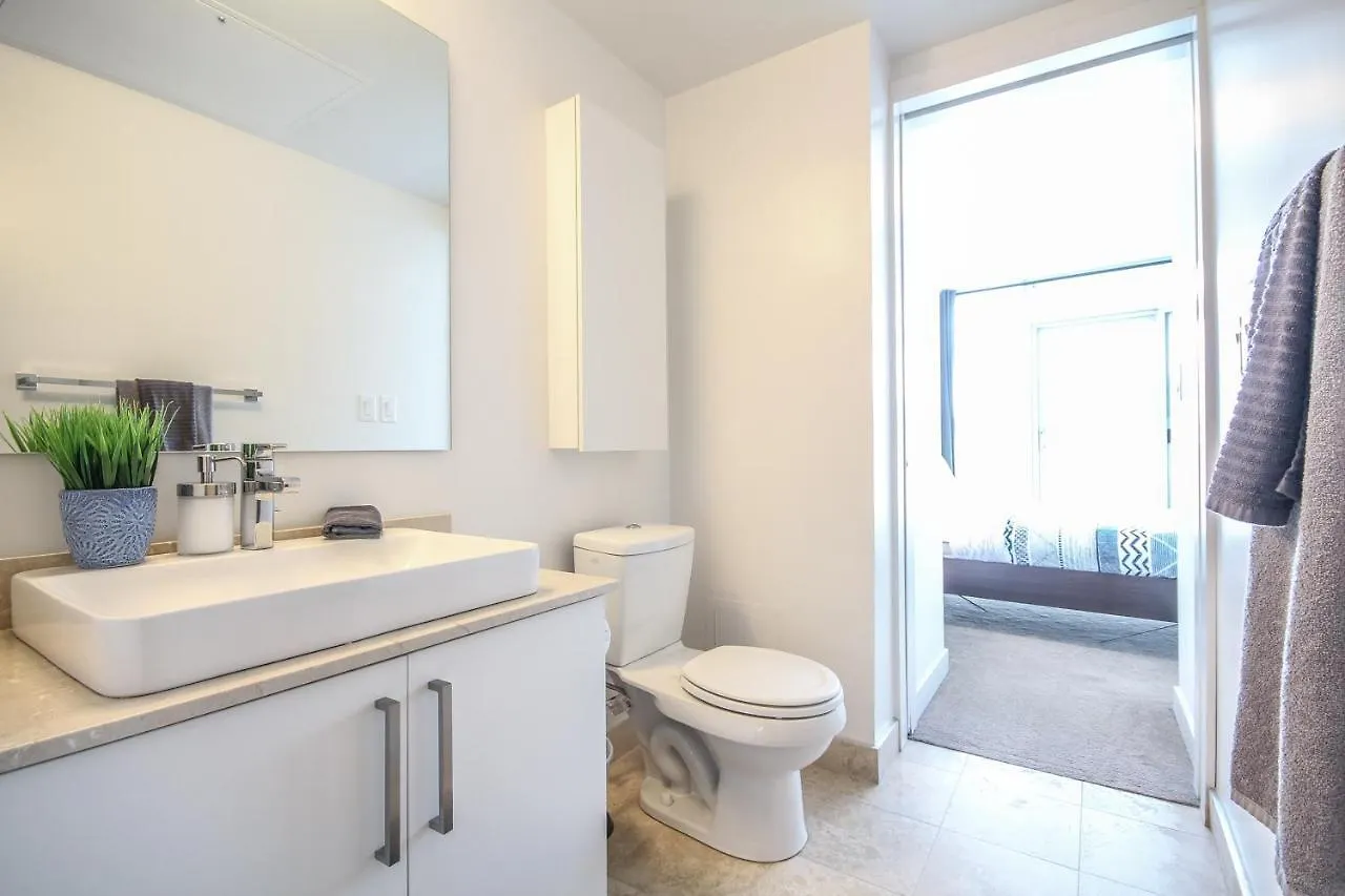 Sarkar Suites - Entertainment District Toronto 0*,