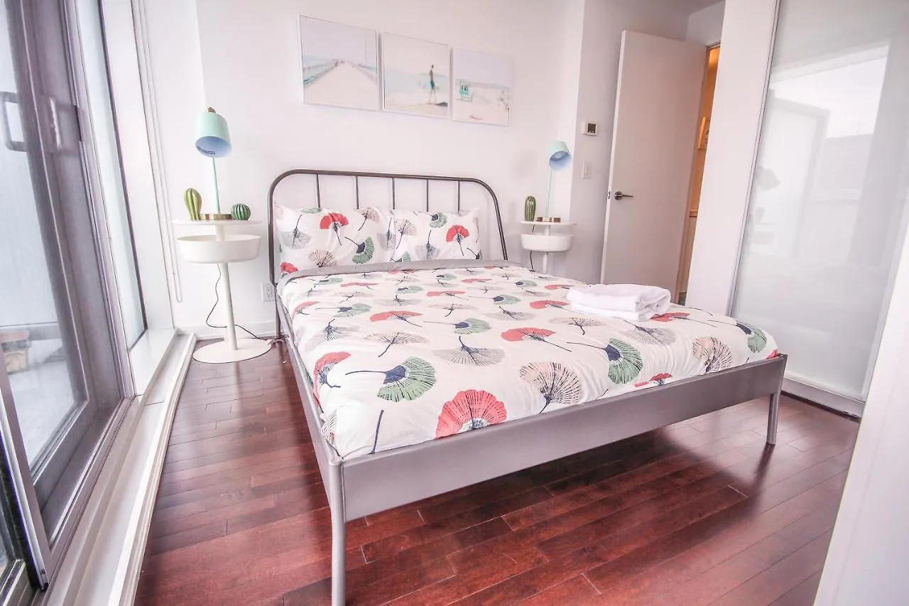 Sarkar Suites - Entertainment District Toronto 0*,