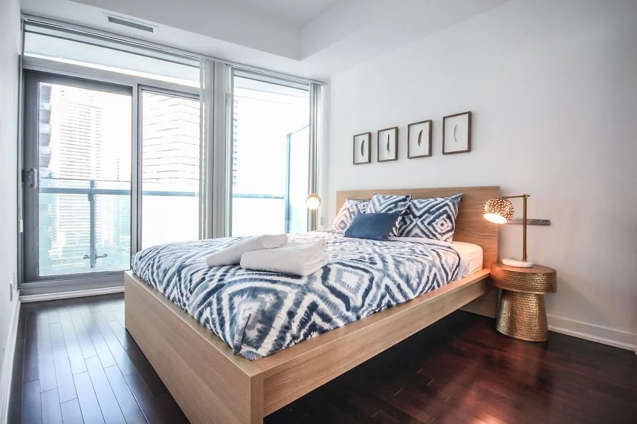 Sarkar Suites - Entertainment District Toronto 0*,
