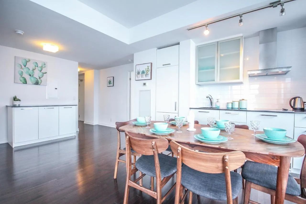 Sarkar Suites - Entertainment District Toronto