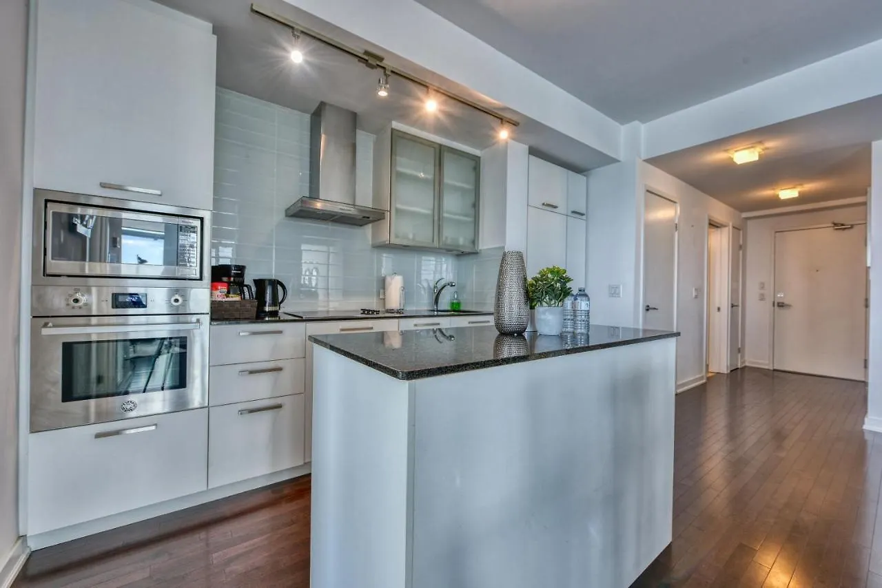 Sarkar Suites - Entertainment District Toronto 0*,  Canada